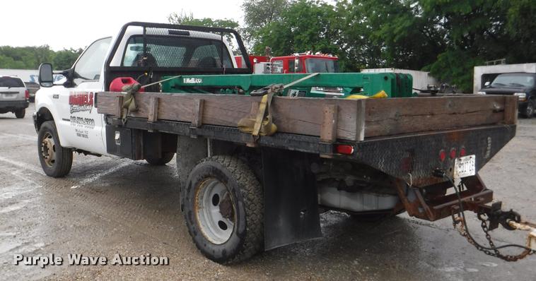 image for item J5692 2000 Ford F550 Super Duty XL flatbed truck