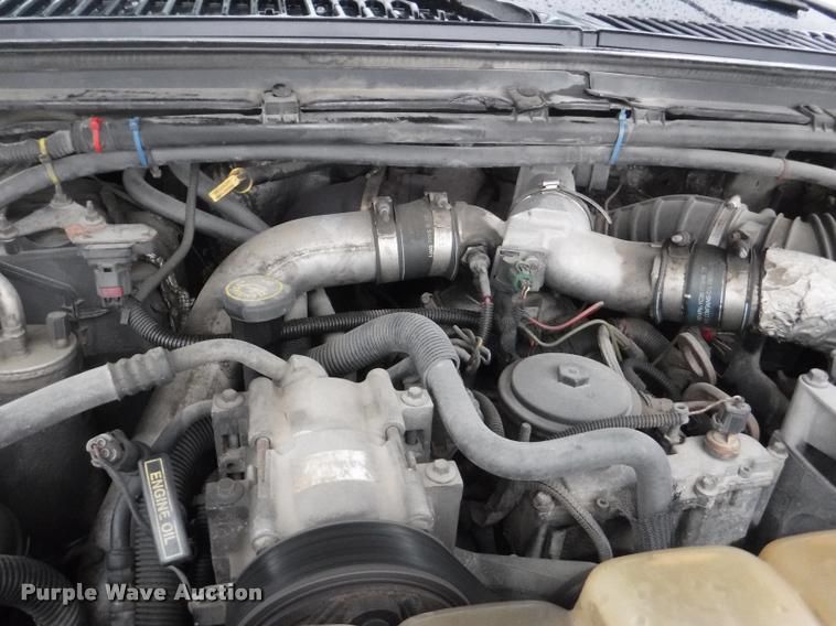 image for item J5692 2000 Ford F550 Super Duty XL flatbed truck