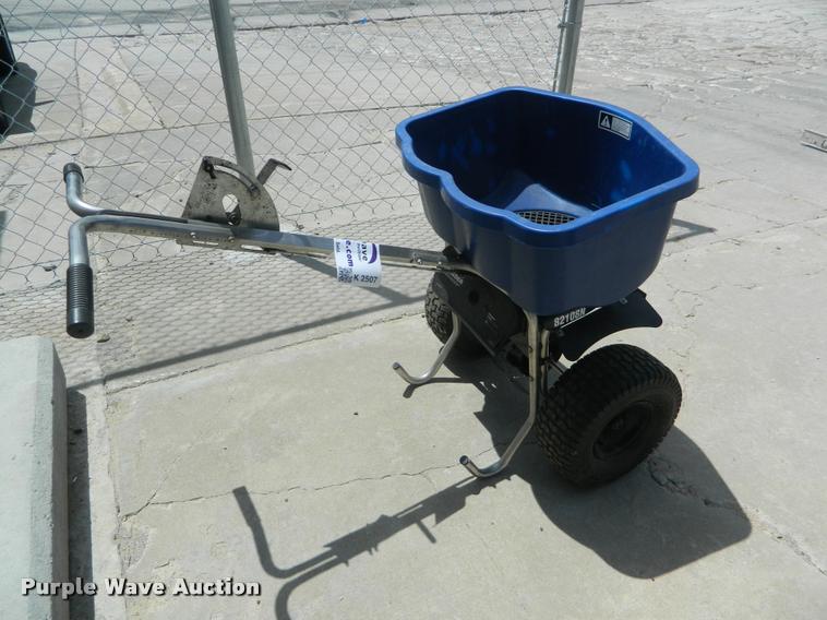 image for item K2507 Chapin salt/ice melt spreader
