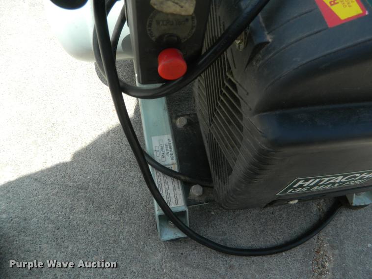 image for item K2513 Hitachi air compressor