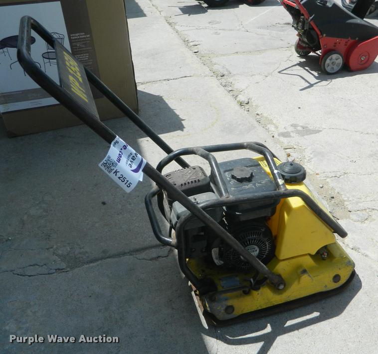 Wacker 1550 plate compactor in Ellsworth, KS Item K2515 sold Purple