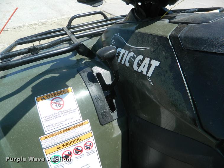 image for item K2526 2011 Arctic Cat 550 utility vehicle