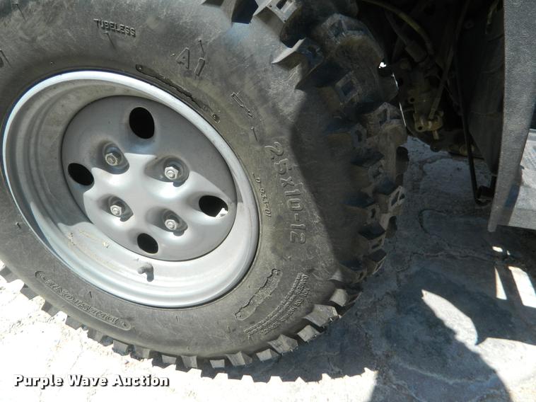 image for item K2526 2011 Arctic Cat 550 utility vehicle