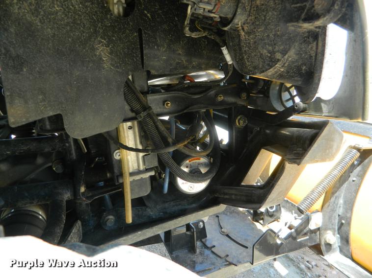 image for item K2526 2011 Arctic Cat 550 utility vehicle