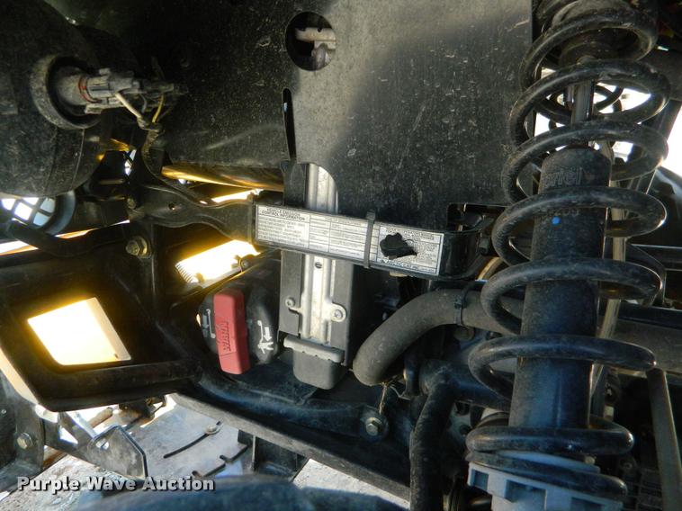 image for item K2526 2011 Arctic Cat 550 utility vehicle