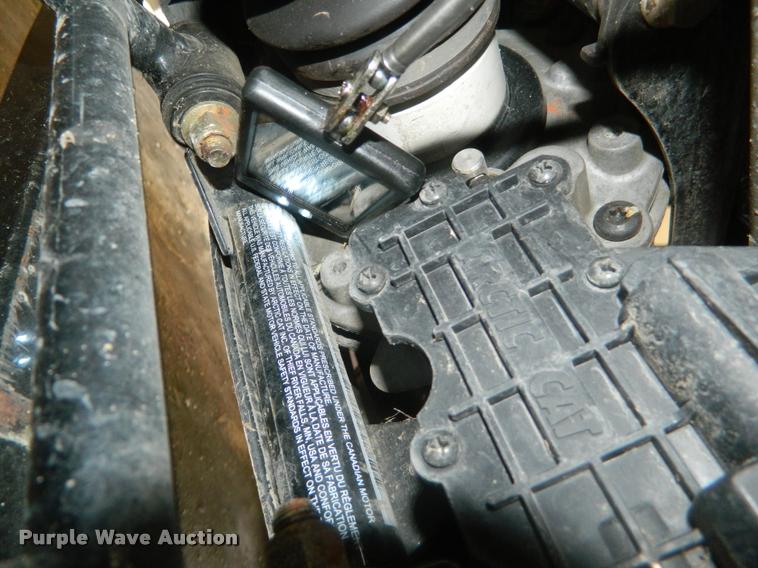 image for item K2526 2011 Arctic Cat 550 utility vehicle