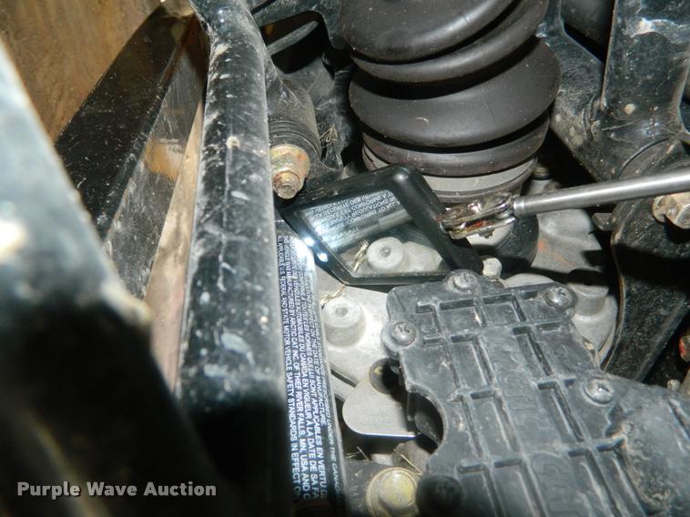 image for item K2526 2011 Arctic Cat 550 utility vehicle