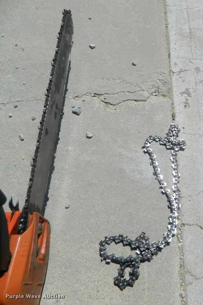 image for item K2532 (2) Echo chainsaws