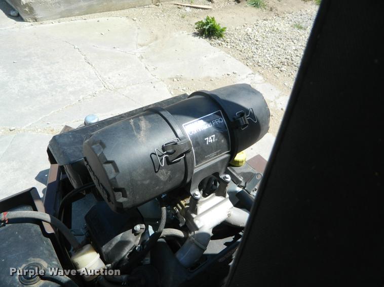 image for item K2535 Grasshopper 725K ZTR lawn mower