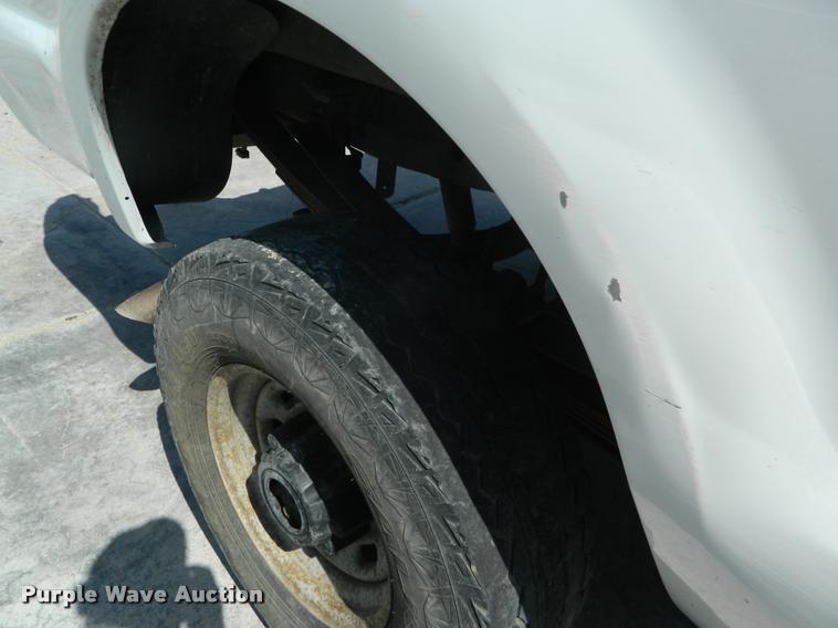 image for item K2541 2001 Ford F250 Super Duty pickup truck