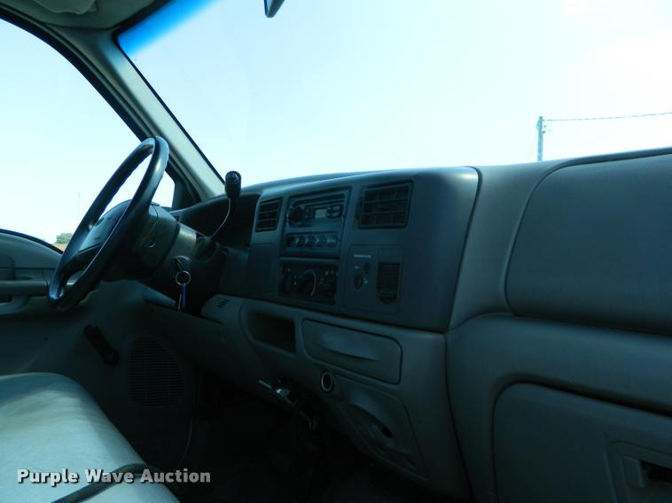 image for item K2541 2001 Ford F250 Super Duty pickup truck