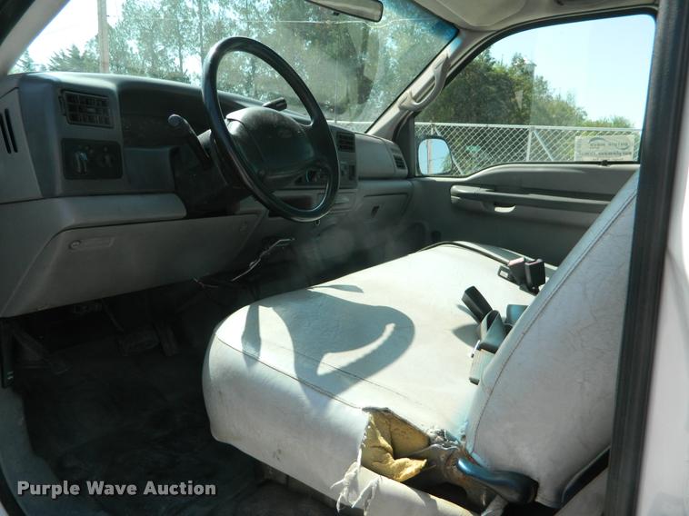 image for item K2541 2001 Ford F250 Super Duty pickup truck