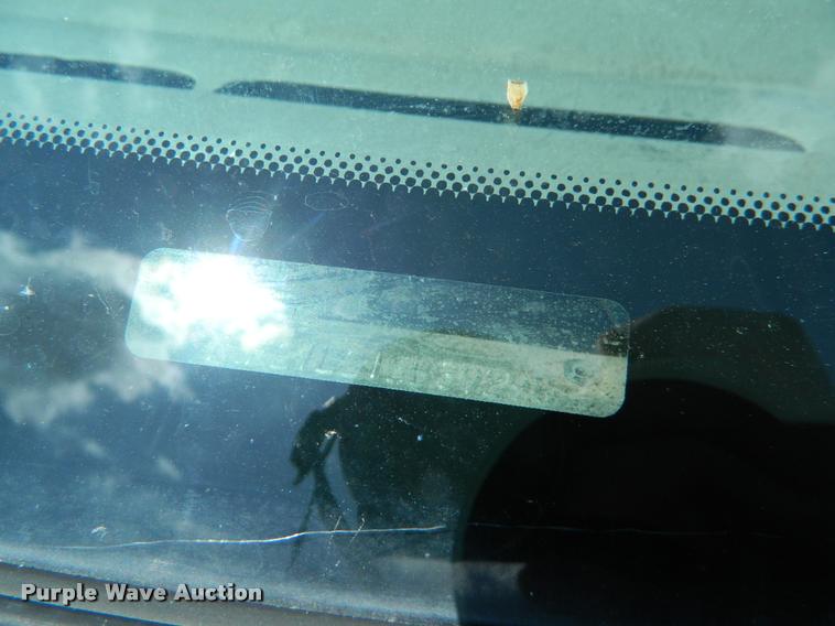 image for item K2541 2001 Ford F250 Super Duty pickup truck