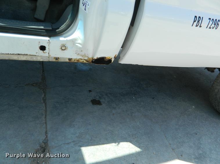 image for item K2541 2001 Ford F250 Super Duty pickup truck