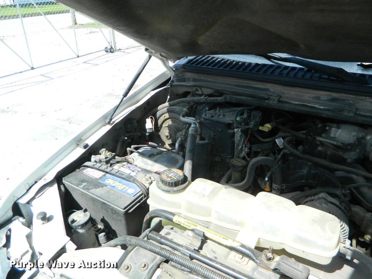 image for item K2541 2001 Ford F250 Super Duty pickup truck