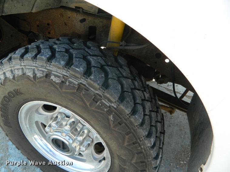 image for item K2543 2001 Ford F250 Super Duty SuperCab pickup truck