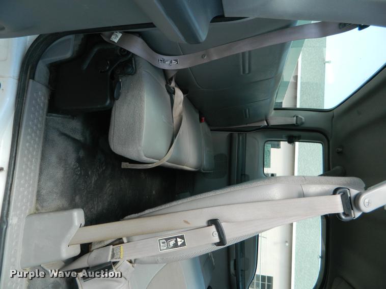 image for item K2543 2001 Ford F250 Super Duty SuperCab pickup truck