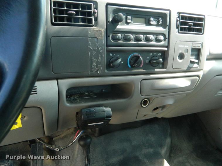 image for item K2543 2001 Ford F250 Super Duty SuperCab pickup truck