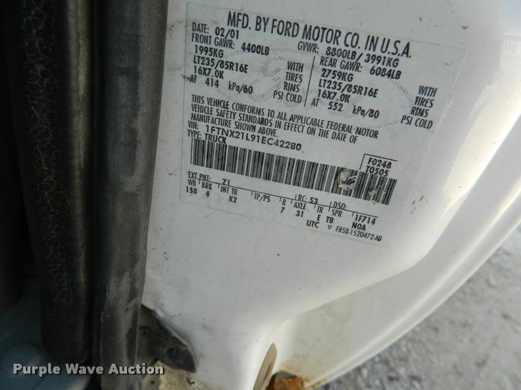 image for item K2543 2001 Ford F250 Super Duty SuperCab pickup truck