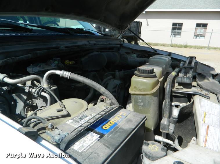 image for item K2543 2001 Ford F250 Super Duty SuperCab pickup truck