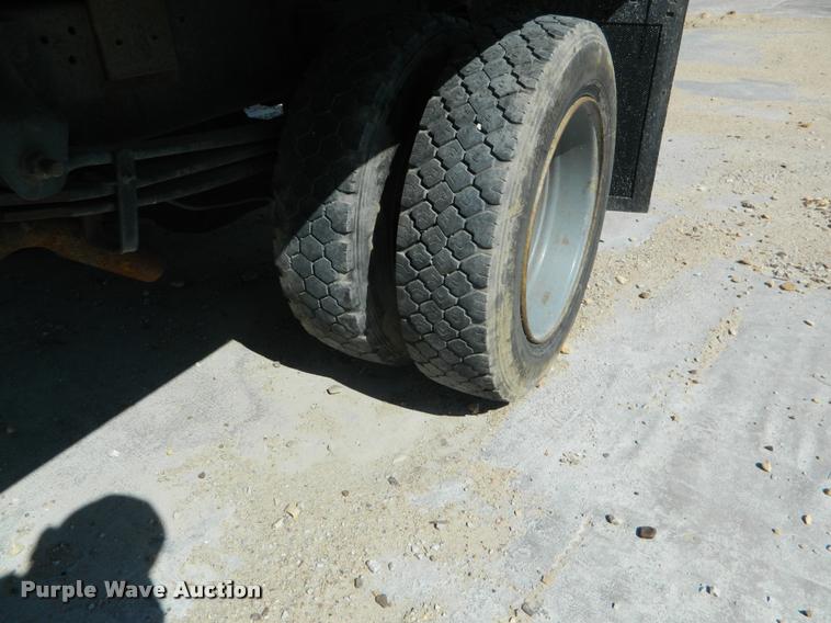 image for item K2544 1990 Chevrolet Kodiak dump truck