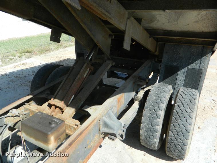 image for item K2544 1990 Chevrolet Kodiak dump truck