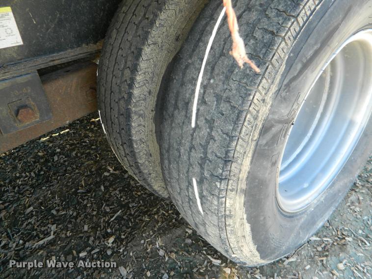 image for item K2546 2014 Load Trail equipment trailer