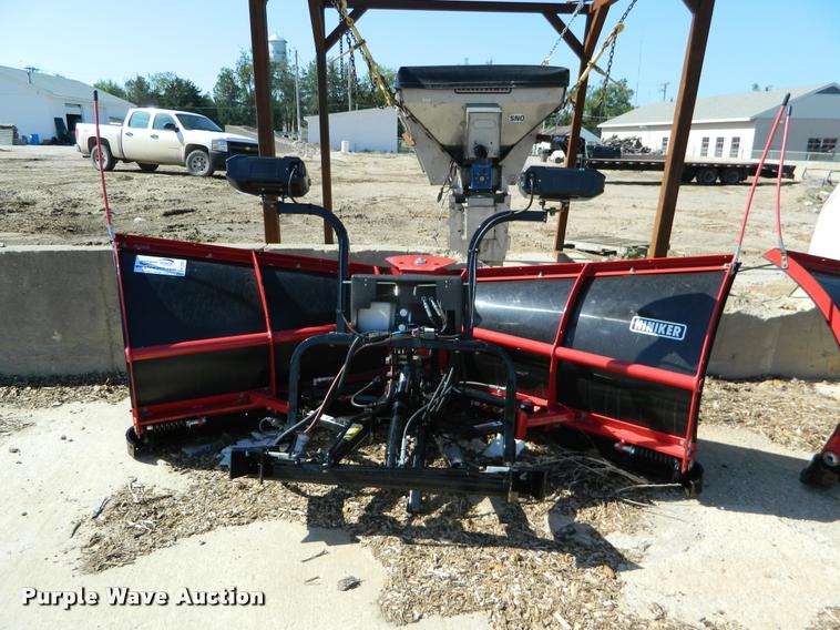 image for item K2550 2016 Hiniker snow plow