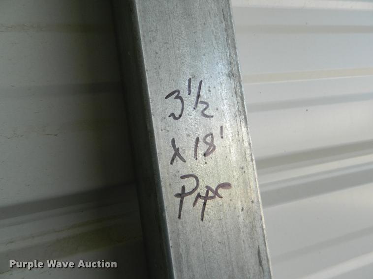 image for item K2551 Carport/shelter