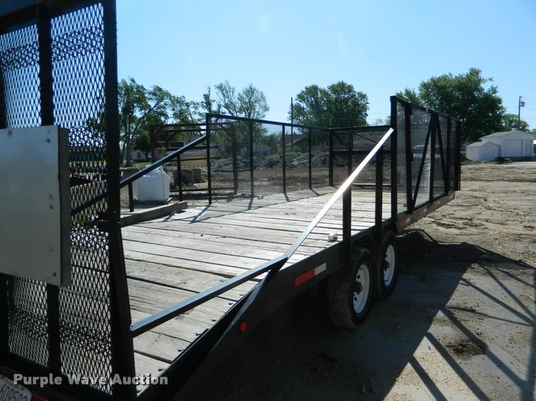 image for item K2552 2006 shop built utility trailer