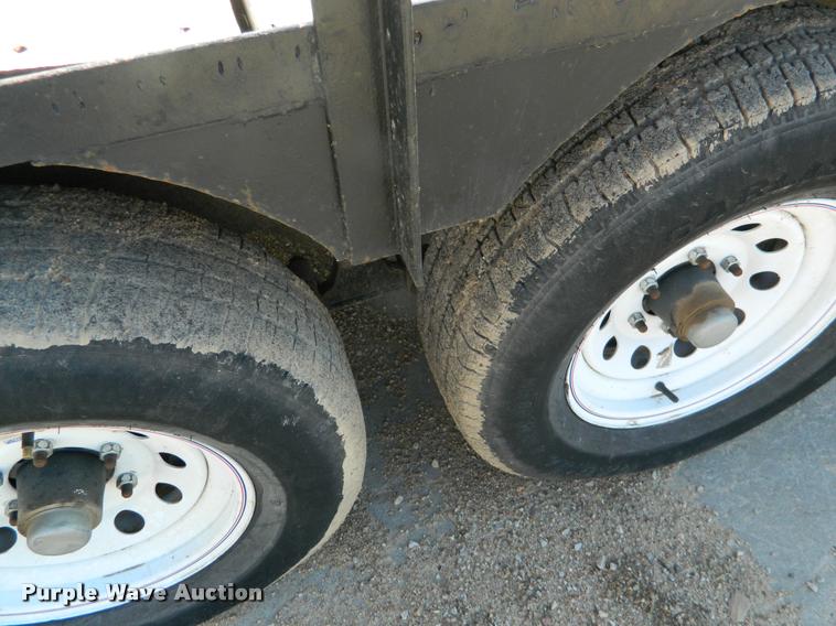 image for item K2552 2006 shop built utility trailer