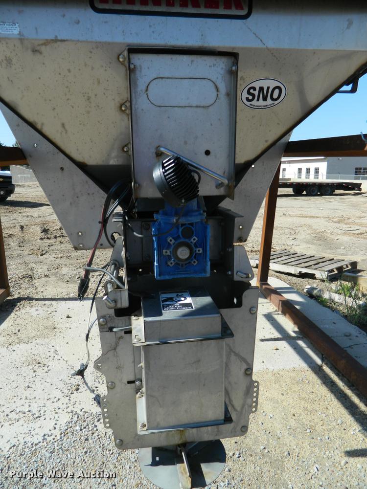 image for item K2554 2016 Hiniker stainless steel spreader