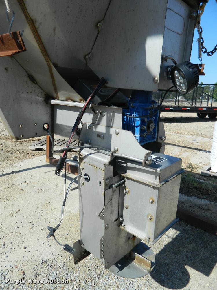 image for item K2554 2016 Hiniker stainless steel spreader