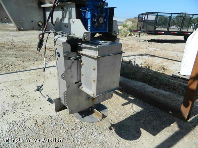 image for item K2554 2016 Hiniker stainless steel spreader