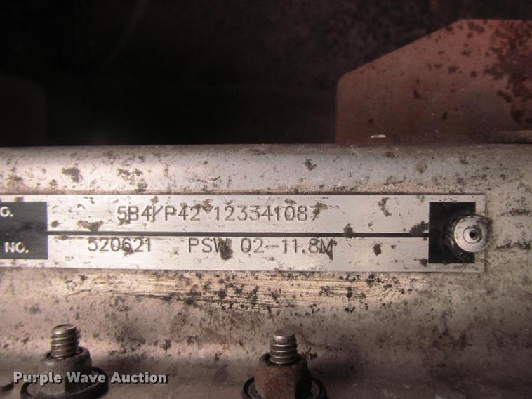 image for item K4756 2002 Workhorse P42 delivery truck