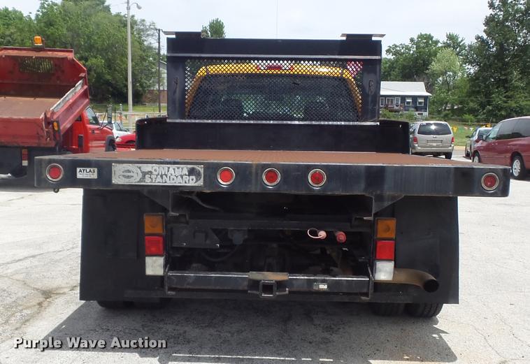 image for item K7613 2003 Chevrolet Silverado 3500 Crew Cab dump flatbed pickup truck