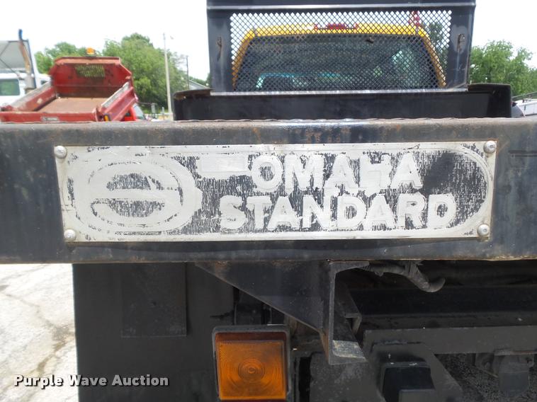 image for item K7613 2003 Chevrolet Silverado 3500 Crew Cab dump flatbed pickup truck