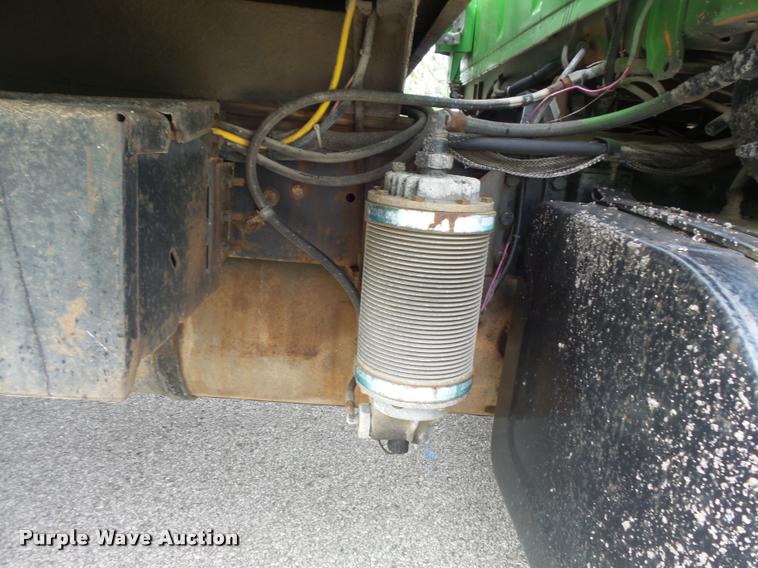 image for item K7624 1989 Ford L8000 flatbed truck