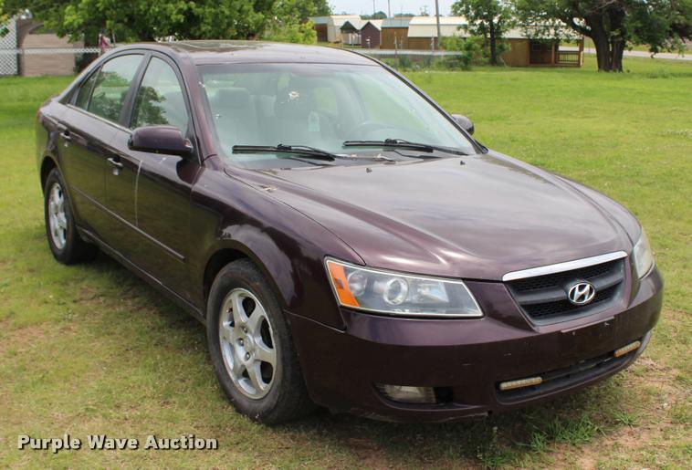 image for item L1980 2006 Hyundai Sonata