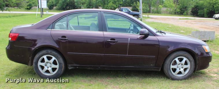 image for item L1980 2006 Hyundai Sonata