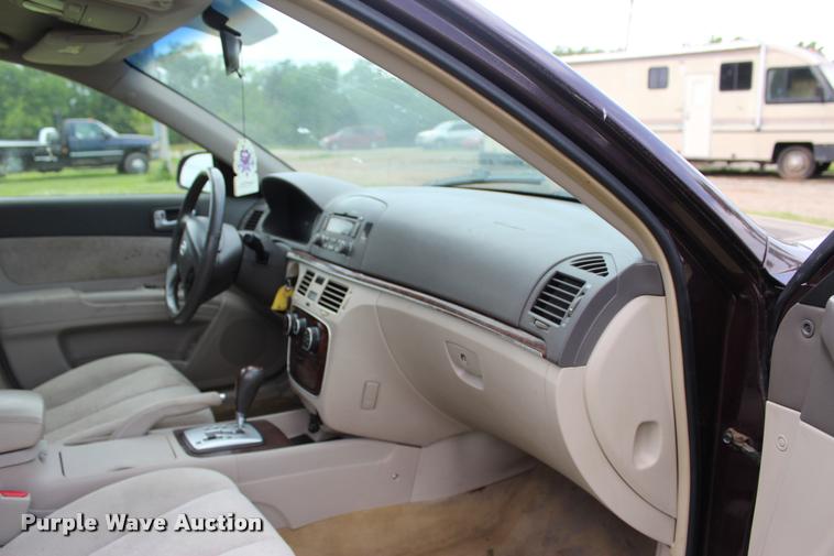 image for item L1980 2006 Hyundai Sonata