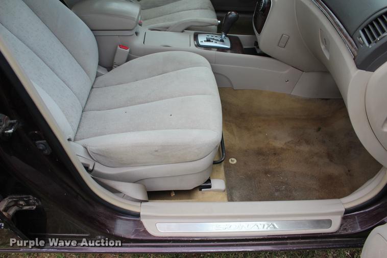 image for item L1980 2006 Hyundai Sonata