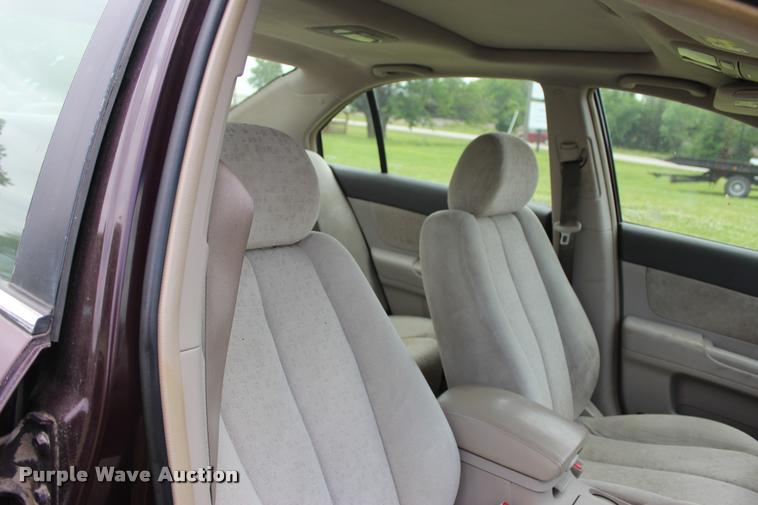 image for item L1980 2006 Hyundai Sonata