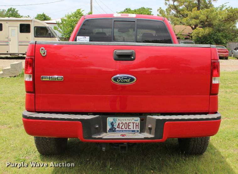 image for item L1981 2004 Ford F150 FX4 SuperCab pickup truck