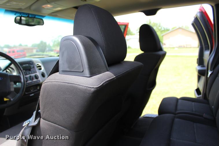 image for item L1981 2004 Ford F150 FX4 SuperCab pickup truck