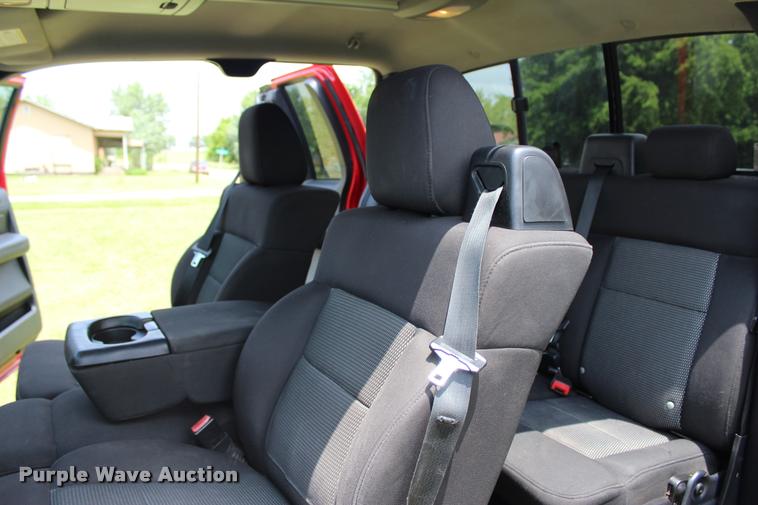 image for item L1981 2004 Ford F150 FX4 SuperCab pickup truck