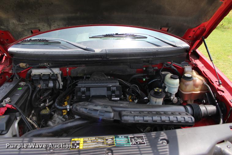 image for item L1981 2004 Ford F150 FX4 SuperCab pickup truck