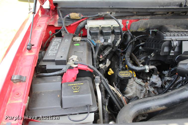 image for item L1981 2004 Ford F150 FX4 SuperCab pickup truck