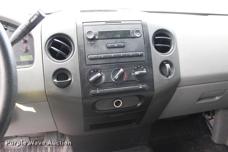 image for item L1982 2008 Ford F150 pickup truck