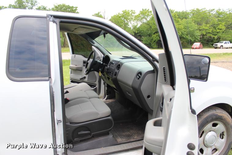 image for item L1982 2008 Ford F150 pickup truck